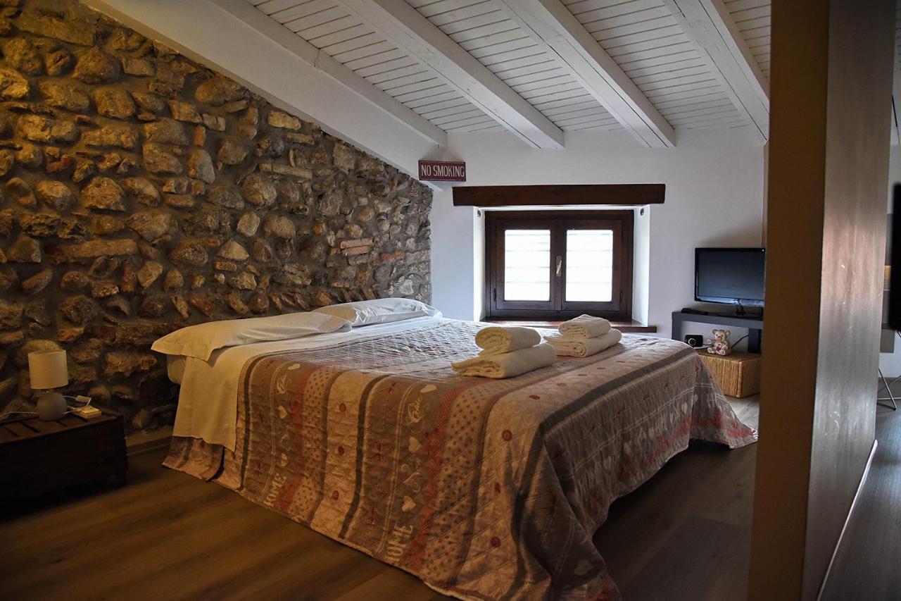 Prigioni House Bed & Breakfast Пескиера дел Гарда Екстериор снимка
