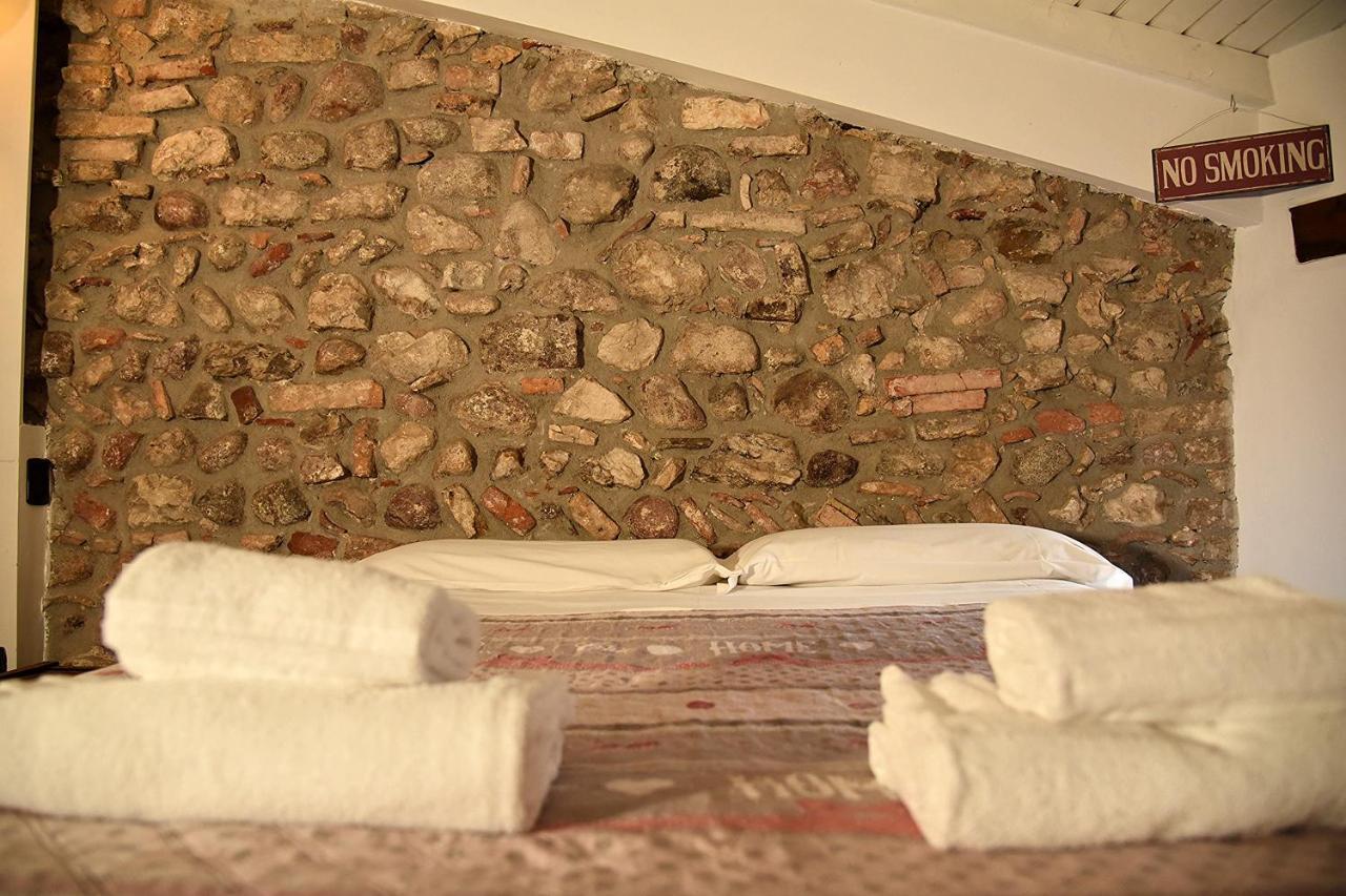 Prigioni House Bed & Breakfast Пескиера дел Гарда Екстериор снимка