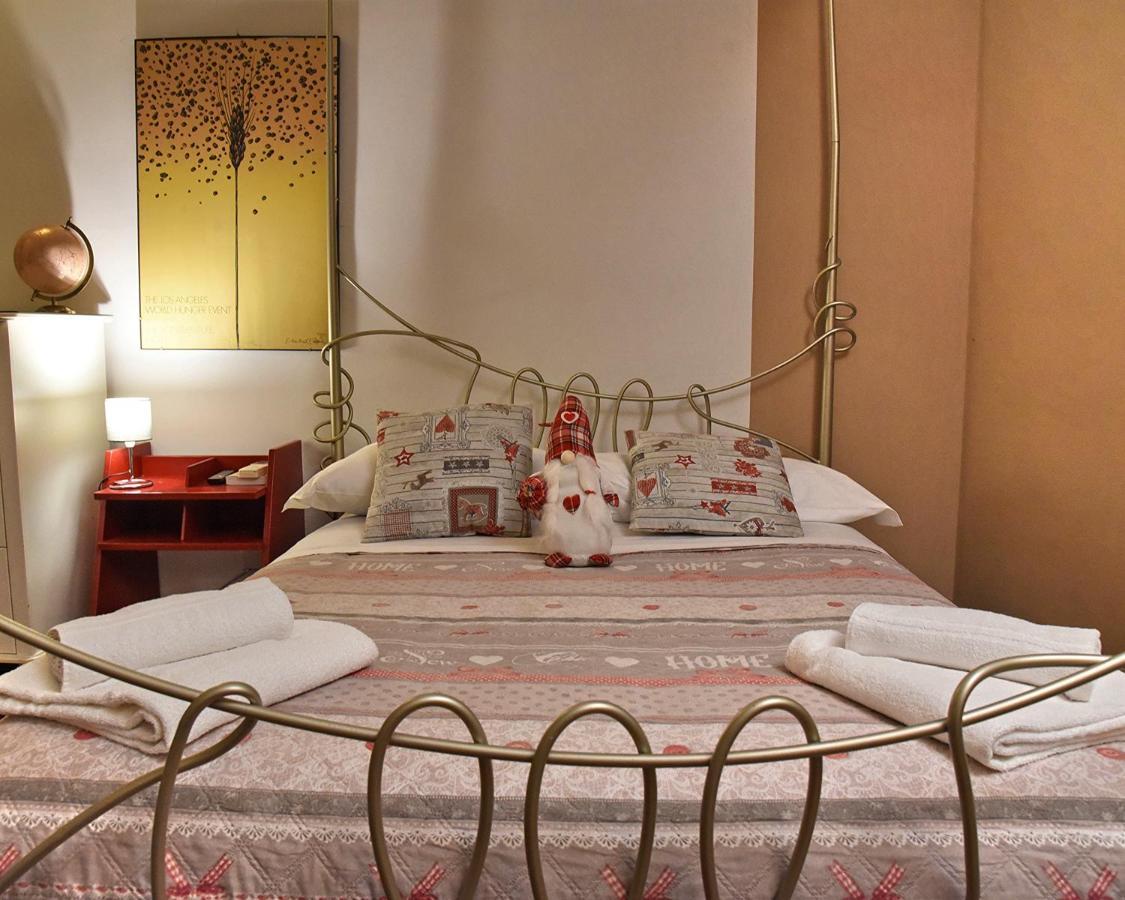 Prigioni House Bed & Breakfast Пескиера дел Гарда Екстериор снимка
