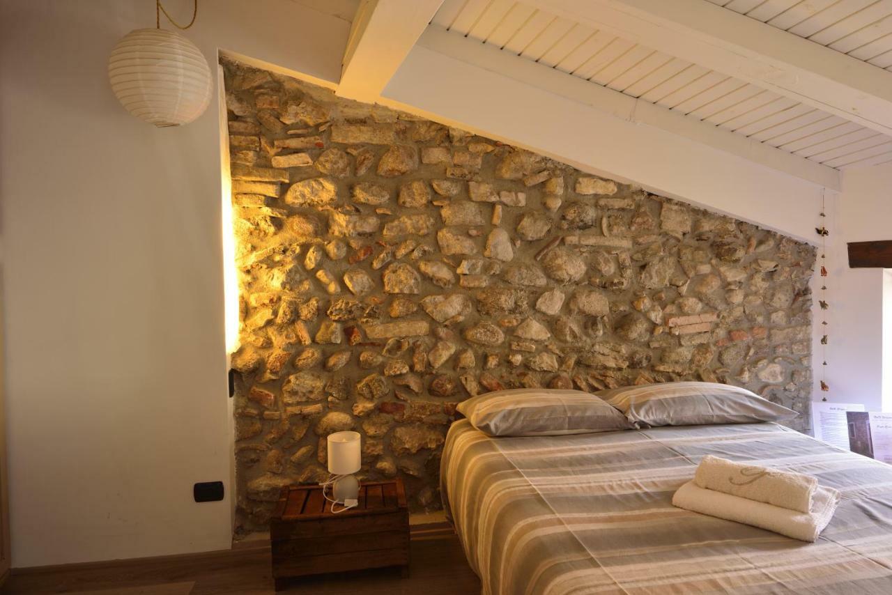 Prigioni House Bed & Breakfast Пескиера дел Гарда Екстериор снимка